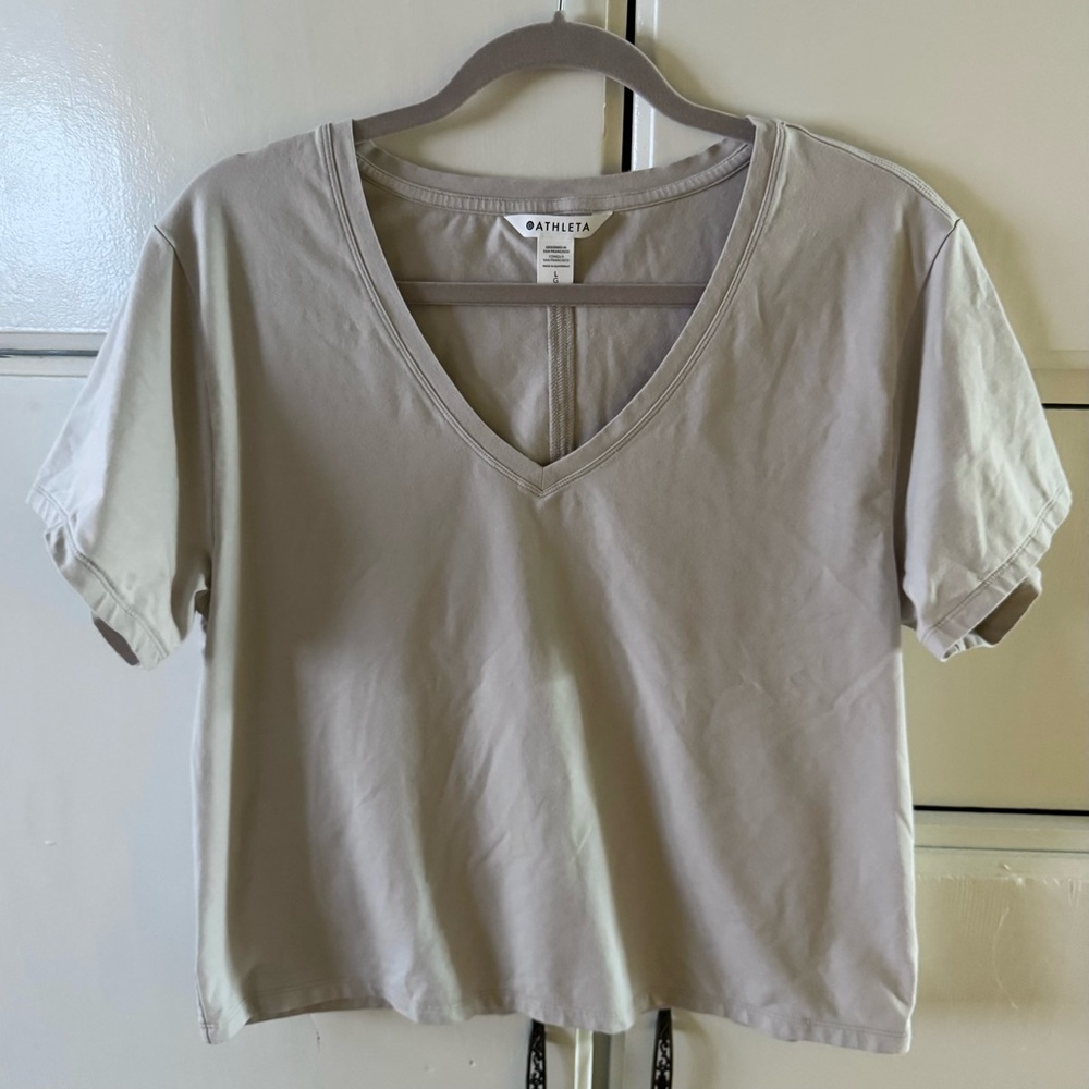 Athleta Essential V Neck Tee Abalone Beige Women’s Workout Top L